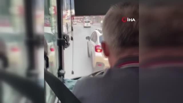 Ehliyetine el konulan maganda trafikte tehlike saçmaya devam etti