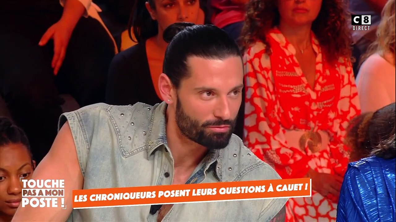 Malaise d'Hugo Manos face à Cauet dans "Touche pas à mon poste", sur C8