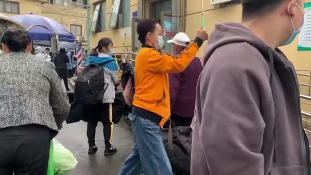 Pekín cierra sus parques y universidades para evitar contagios de Covid