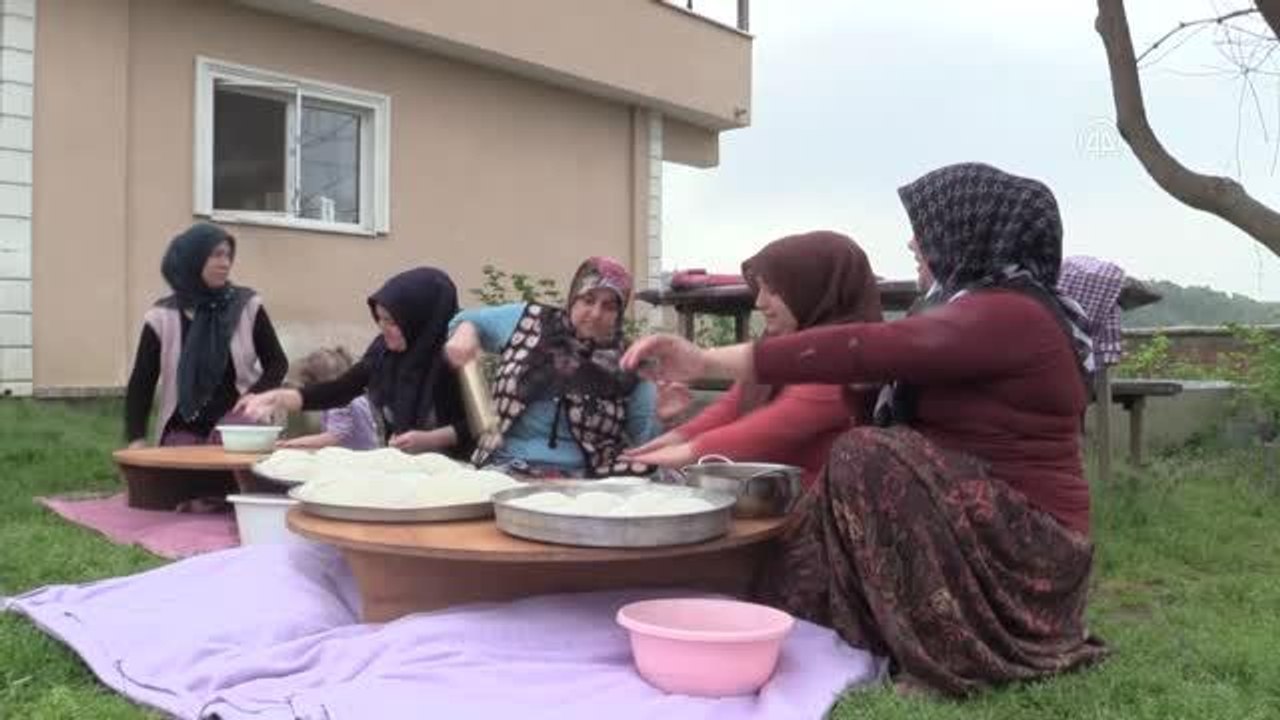 "Mancarlı ekmek" ramazanda sofralara lezzet katıyor