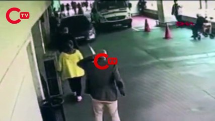 Taksim'de hastane girişinde park kavgası