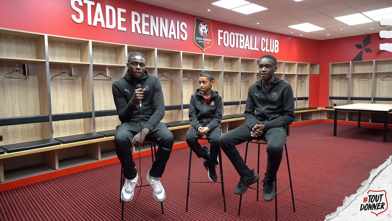 Académie | Thyméo, Henrick et Lesley répondent face caméra aux U14/U15