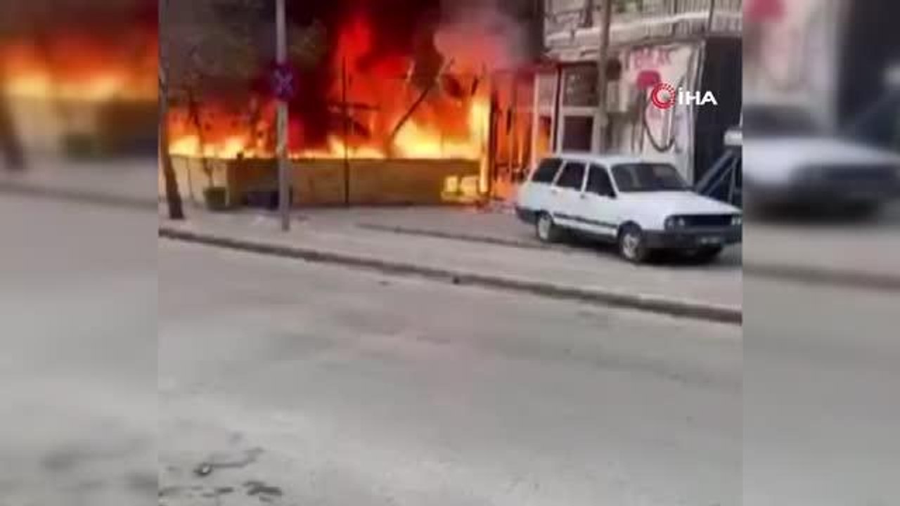 Şereflikoçhisar'da restoranda çıkan yangın korkuttu