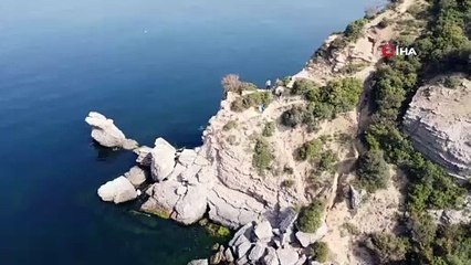 Kayalıklardan düşen üniversite öğrencisi hayatını kaybetti