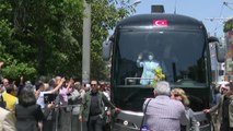 Akşener: Bundan Yıllar Evvel Şu Yüzükle Yola Çıktılar. Şimdi Bu Yüzüğün Yanında Gemicikler Oldu, 'Beşli Çete'ler Oldu