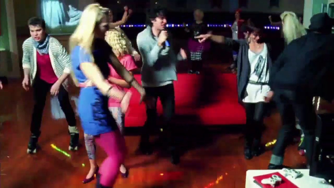 Lips: Party Classic trailer #1
