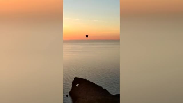 Tratan de identificar al hombre-pájaro que sobrevoló el cielo de Mallorca