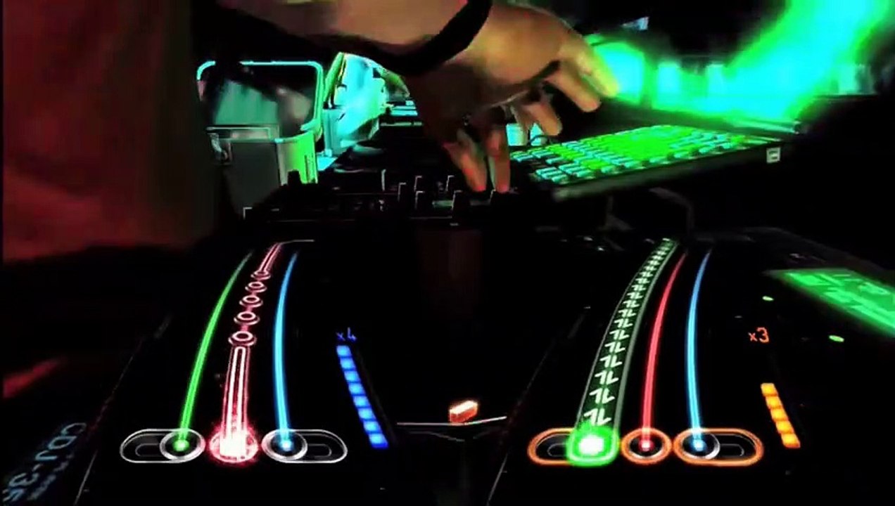 DJ Hero 2 Tiesto Gameplay Trailer
