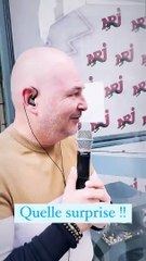 Cauet reçoit des surprises pour son anniversaire le 27 avril 2022, chez NRJ
