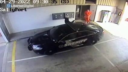 La subdirectora de una cárcel de Alabama se fuga con un preso peligroso