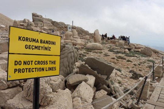 Nemrut Dağı'nda bayram yoğunluğu yaşandı