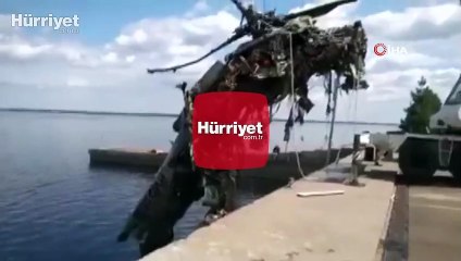 Ukrayna’da nehirden Rus helikopterinin enkazı çıkarıldı