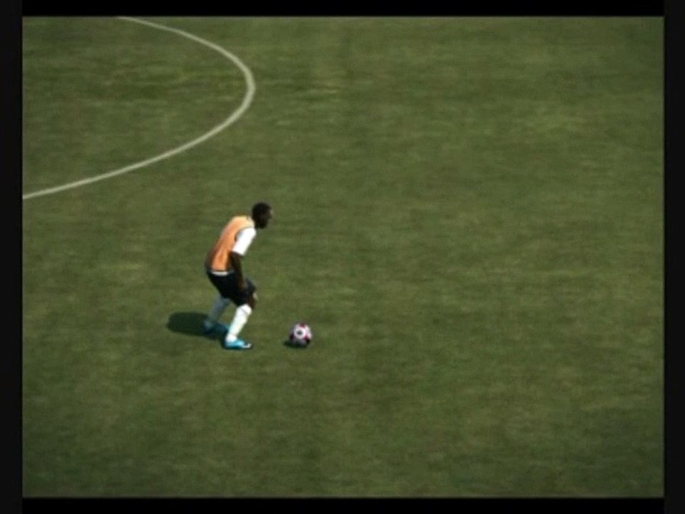 Pro Evolution Soccer 2010 Dribbling part 4