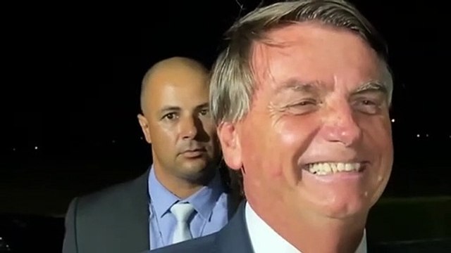 Bolsonaro diz a apoiadores em Brasília que vem à Paraíba no São João: “Vou estar lá”