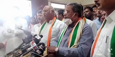 ಇಂಧನ ಬೆಲೆ ಇಳಿಕೆಗೆ ಕೇಂದ್ರ ಅಬಕಾರಿ ಸುಂಕ ಇಳಿಸಬೇಕು: ಮಲ್ಲಿಕಾರ್ಜುನ ಖರ್ಗೆ