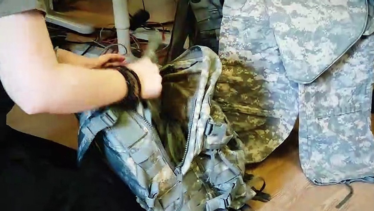 World War 3 uniforms customization presentation