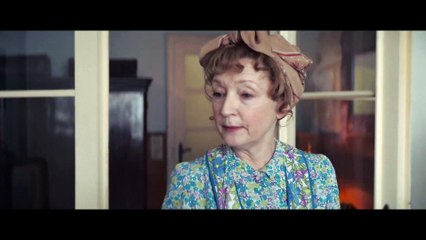 Mrs. Harris Goes to Paris - Official Trailer