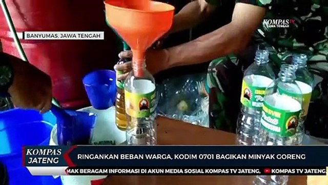 Ringankan Beban Warga, Kodim 0701 Bagikan Minyak Goreng