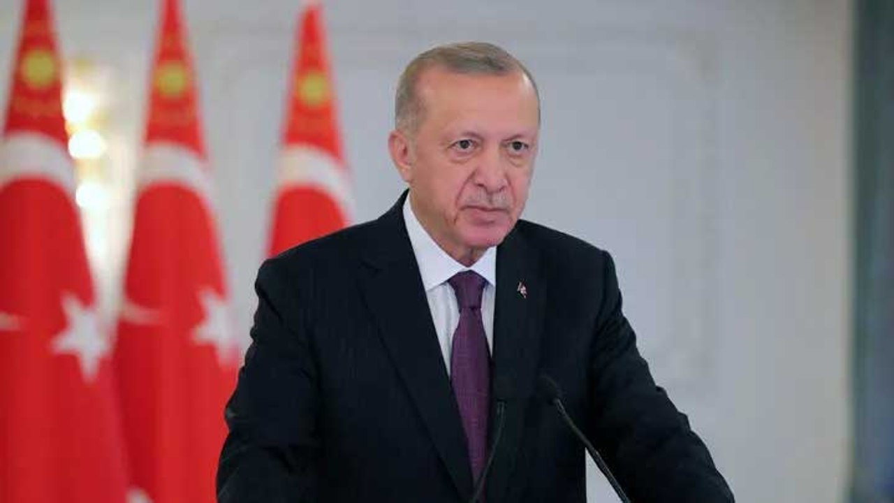 Cumhurbaşkanı Erdoğan'dan CHP'li Özgür Özel'e 250 bin liralık tazminat davası
