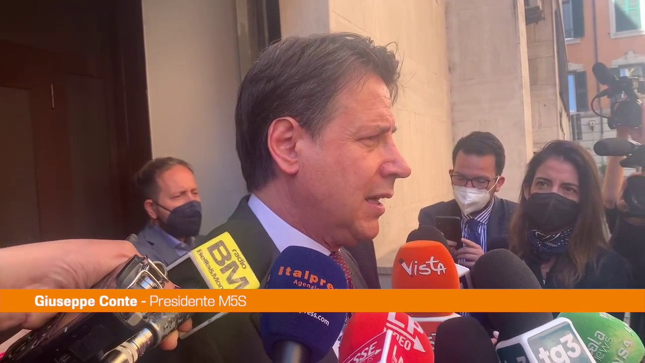 Ucraina, Conte "No invio armi letali e carri armati"