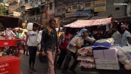 Video herunterladen: Ondata di caldo anomalo in India e Pakistan, picchi tra i 46° e i 48°C