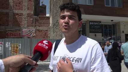 Konya'daki Türk Öğrencilerden, Yabancı Öğrencilere Yönelik Ücretsiz Toplu Taşıma Hizmetine Tepki: "Yabancılara Yapıyorlarsa Bize de Yapmaları...