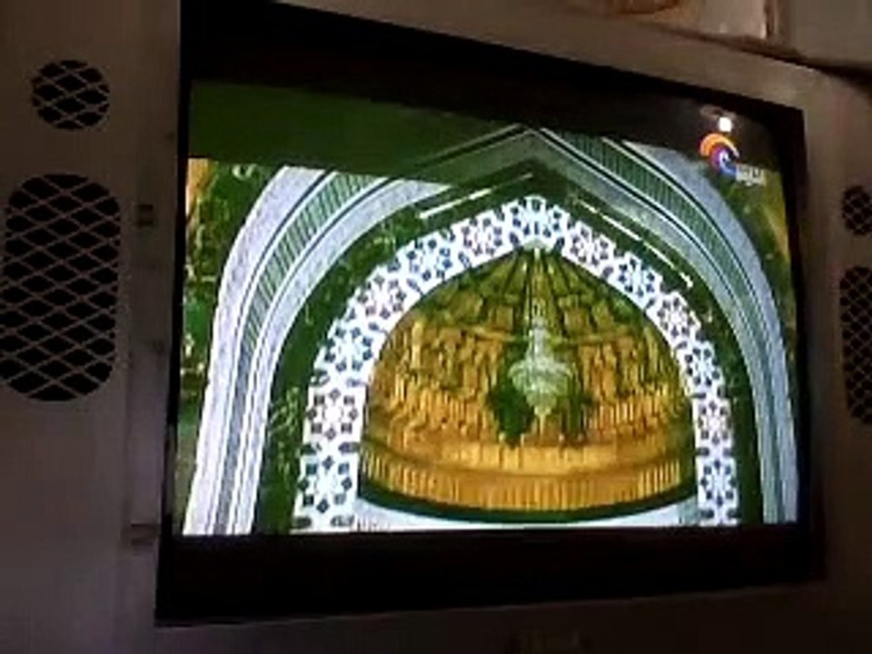 أذان الظهر من قناة الشارقة 2011