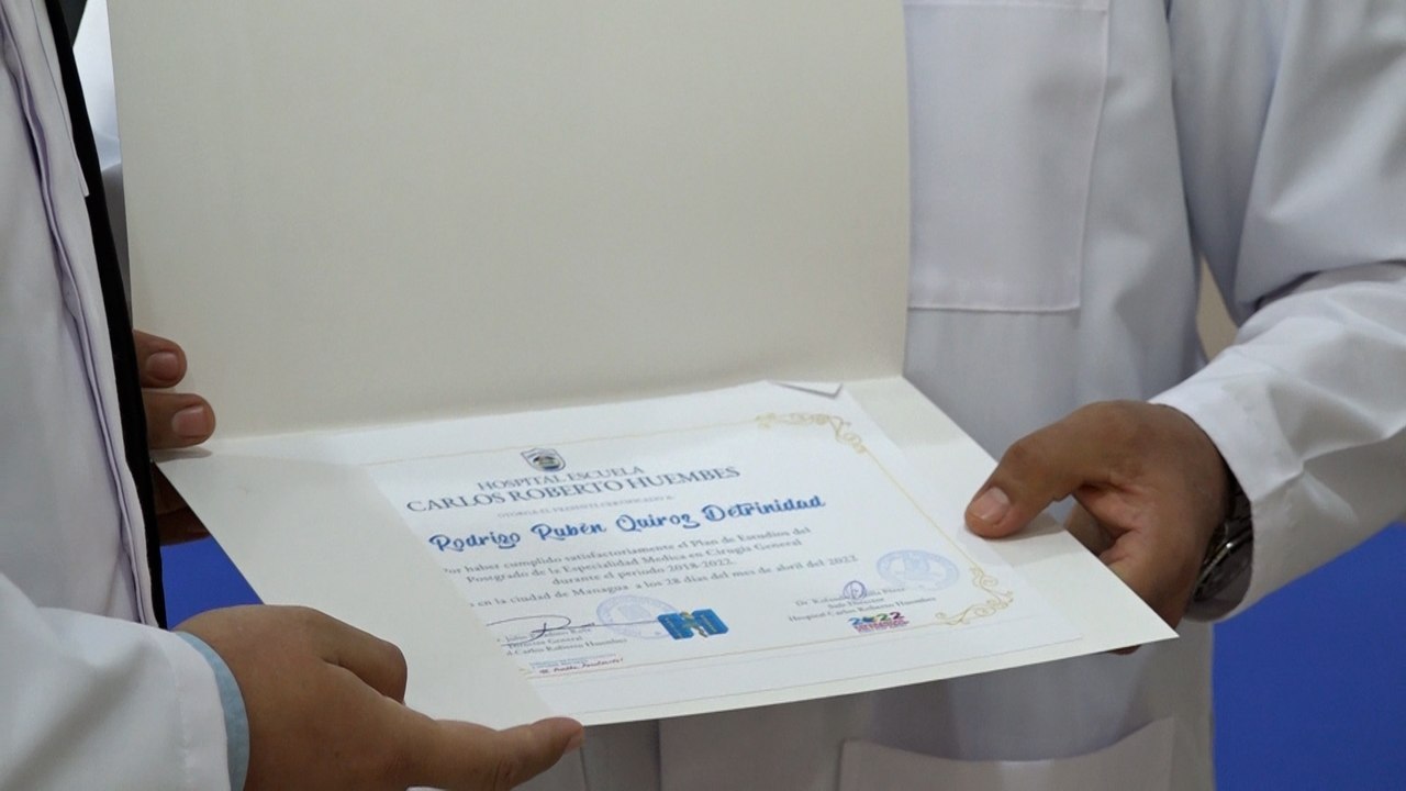 Nicaragua cuenta con 29 nuevos médicos especialistas