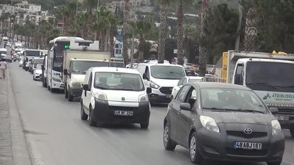 Bodrum'da Ramazan Bayramı öncesi trafik yoğunluğu başladı