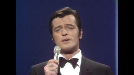 Robert Goulet - The Song Is Ended (But The Melody Lingers On)/All By Myself/All Alone
