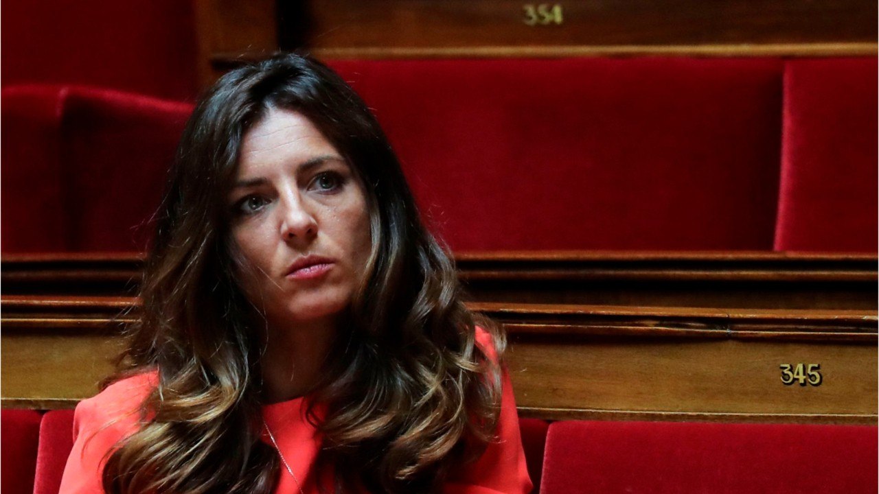 FEMME ACTUELLE - Coralie Dubost : vêtements, restaurants... Des milliers d'euros dépensés en argent public, la députée réagit
