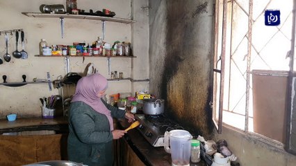 أبناء في بيت متهالك 50 دينارا دخل أسرة أم علاء