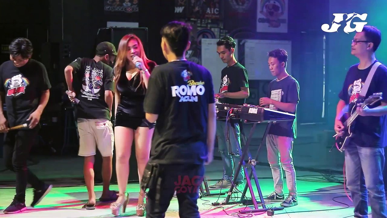 MADIUN NGAWI - FETA ANACONDA FT MBH GONO