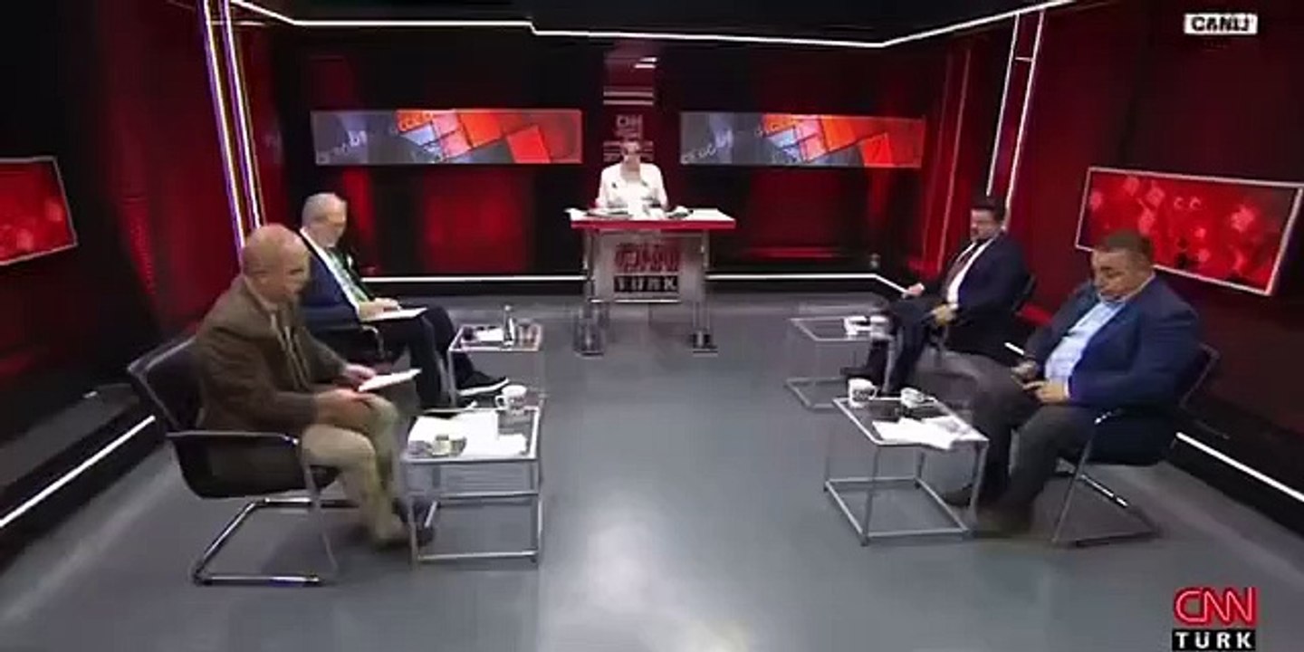 Alpay Özalan foyasını ortaya çıkardı! CHP'li Özgür Özel istifanın eşiğinden döndü