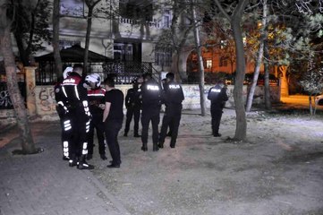 Karaman'da gençlerin bıçaklı kavgasında 3 kişi yaralandı