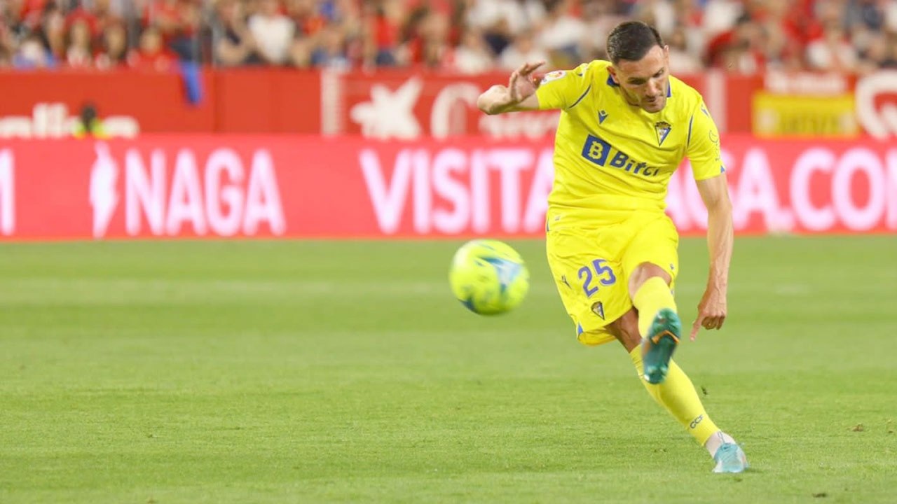 Sevilla v Cadiz