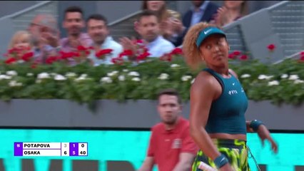 Osaka makes solid start in Madrid