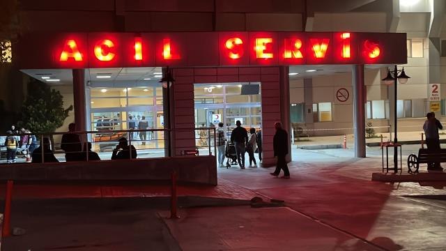 Samsun'da yaklaşık 80 kişi gıda zehirlenmesi şüphesiyle hastaneye başvurdu