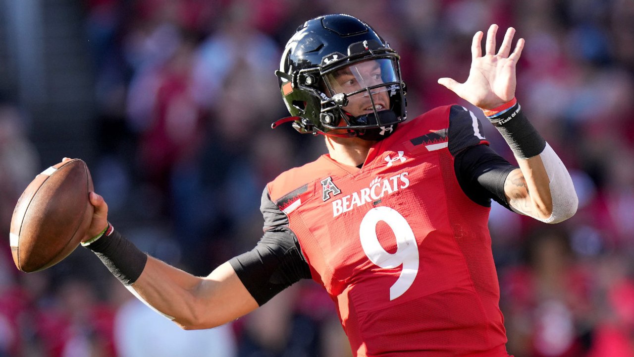 Atlanta Falcons Select Desmond Ridder With 72nd...