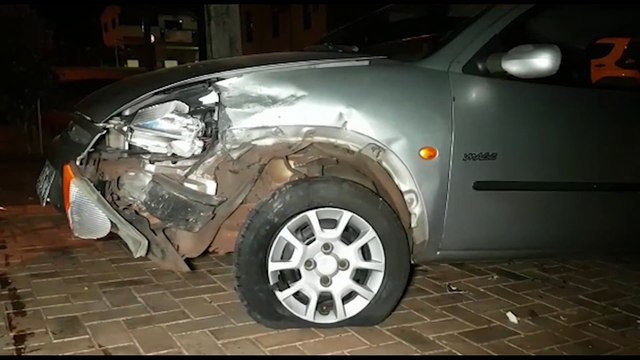 Condutor colide Astra em veículo que estava estacionado no Cascavel Velho e se evade do local