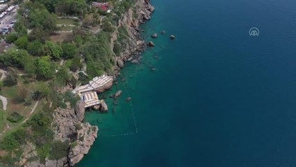 Falez plajları ziyaretçilerine hizmet vermeye başlıyor