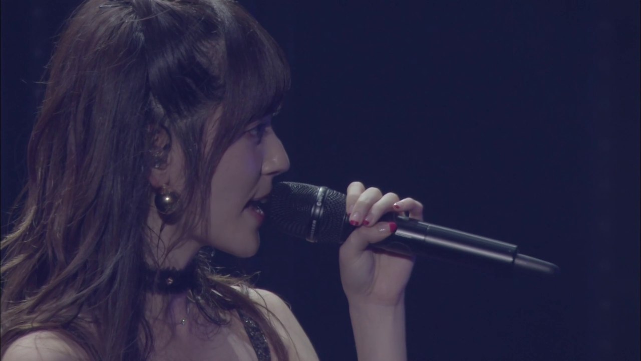 ℃-ute『悲しきヘブン (Single Version)』（2016秋）