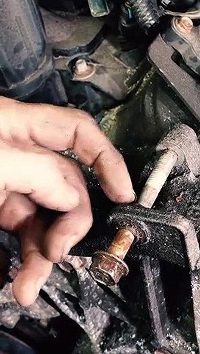 Alternator Replacement Hack. How to make room for new alternator to be installed  #shorts