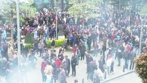 Trabzonspor taraftarları şehir merkezinde toplanmaya başladı (2)
