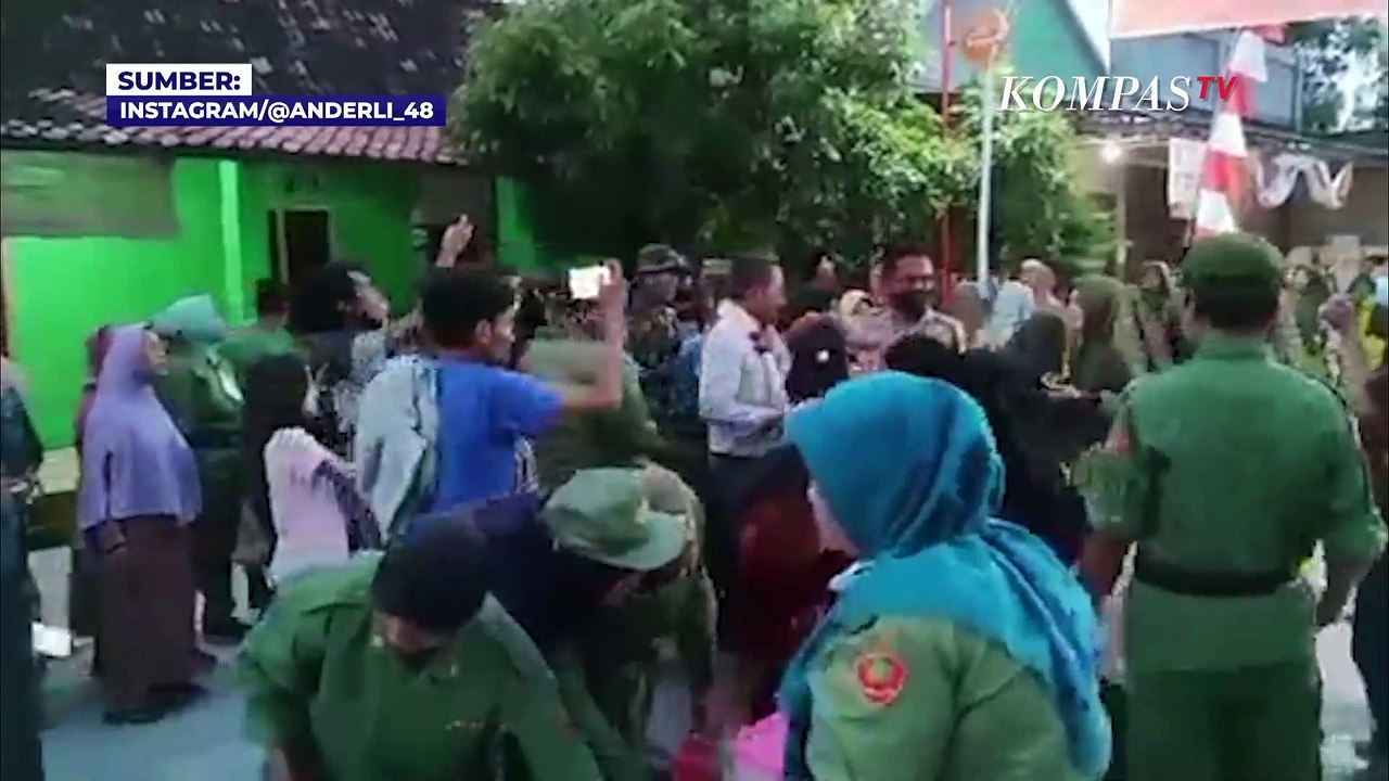 Momen Crazy Rich Grobogan Joko Suranto Disambut Meriah Warga saat Pulang Kampung