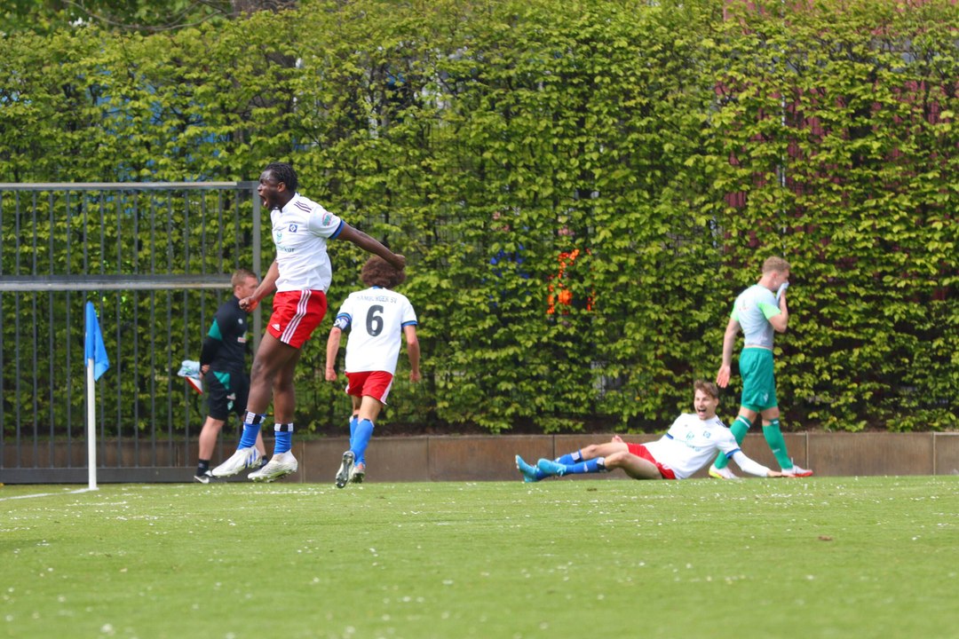 Ekstase in der Nachspielzeit: HSV schlägt im Derby Werder