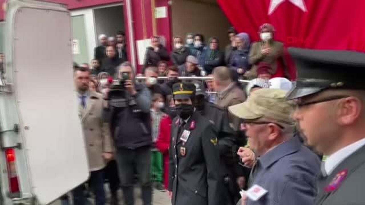 Son dakika haberi | 'Eren Abluka-5' operasyonunda şehit olan Jandarma Uzman Çavuş Fatih Berkay Akgün'ün cenazesi baba ocağına ulaştı - EK