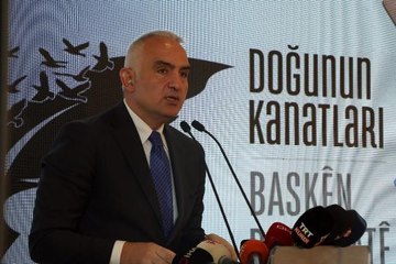 BAKAN ERSOY, ZERZEVAN KALESİ'NDE ÇIKARILAN ESERLERİN AÇILIŞINA KATILDI