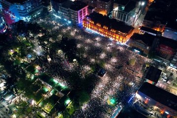 Stada giremeyen binlerce taraftar dev ekranlardan maçı izlediler