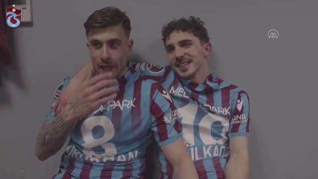 Trabzonspor kaptanı Uğurcan Çakır, şampiyonluk sevincini paylaştı